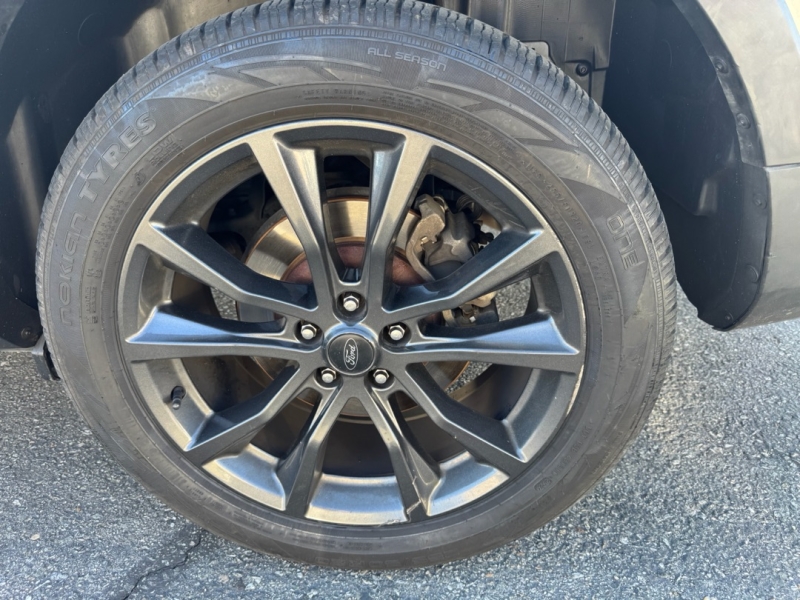 2019 Ford Explorer XLT - Photo 23