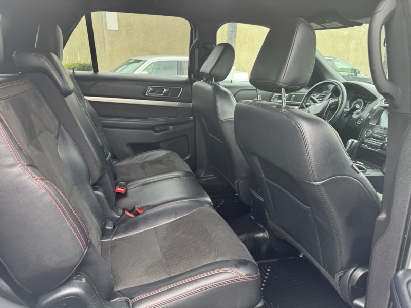 2019 Ford Explorer XLT - Photo 17