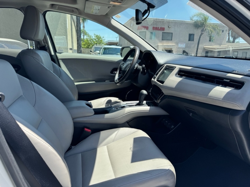 2017 Honda HR-V EX-L - Photo 10