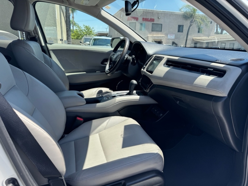2017 Honda HR-V EX-L - Photo 17