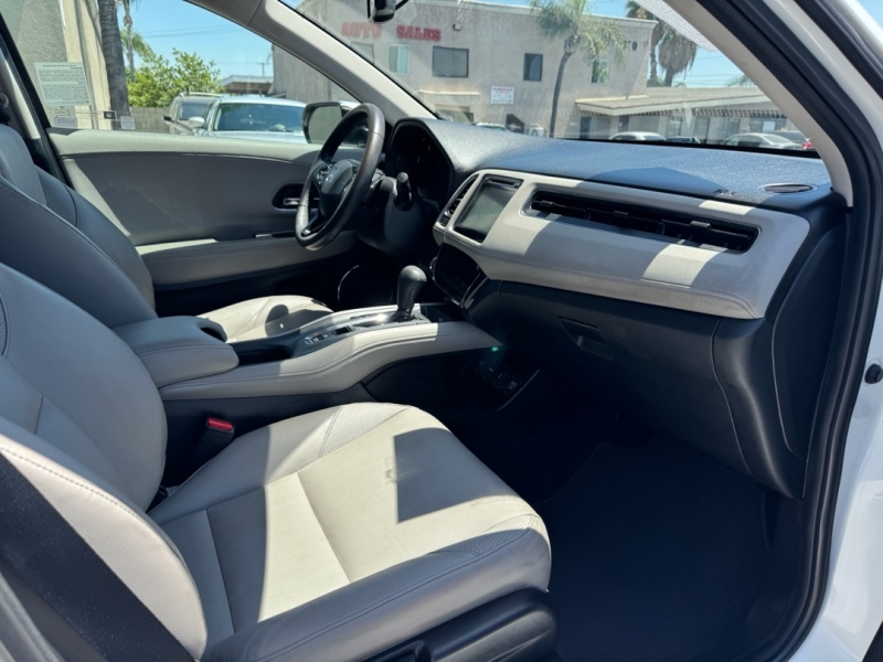 2017 Honda HR-V EX-L - Photo 11