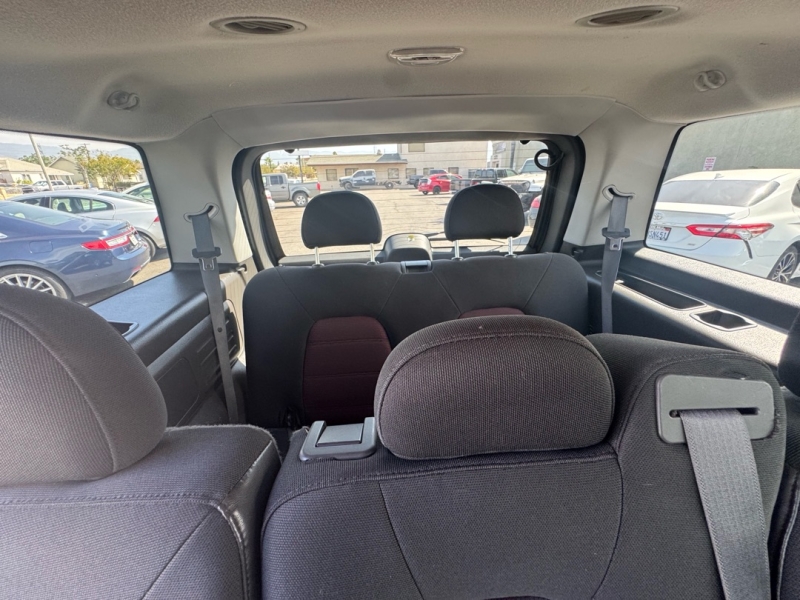 2005 Ford Explorer XLT - Photo 18