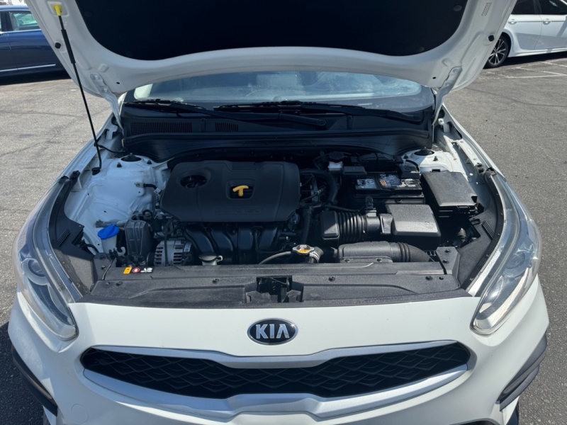 2021 Kia Forte FE - Photo 24