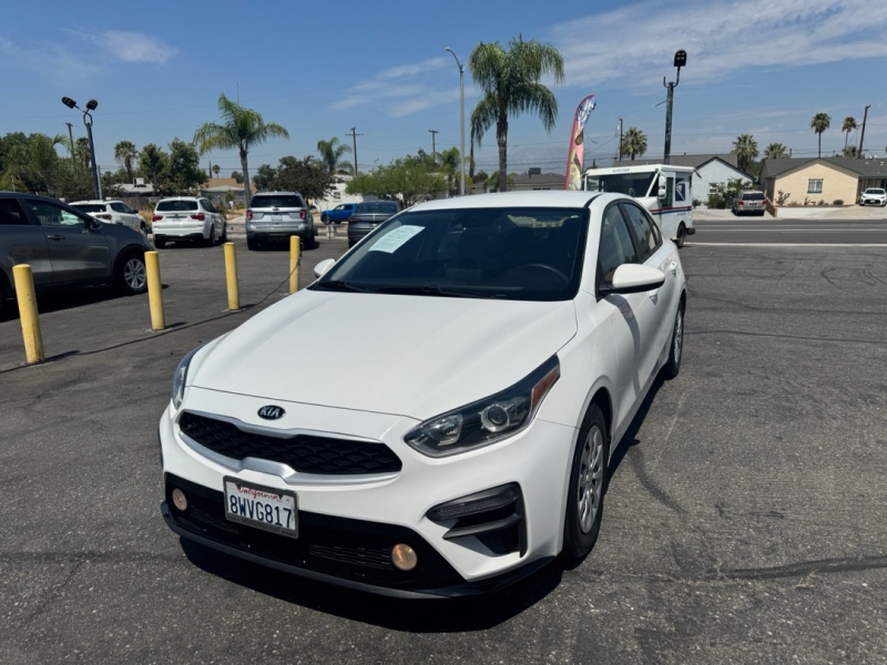 2021 Kia Forte FE - Photo 27