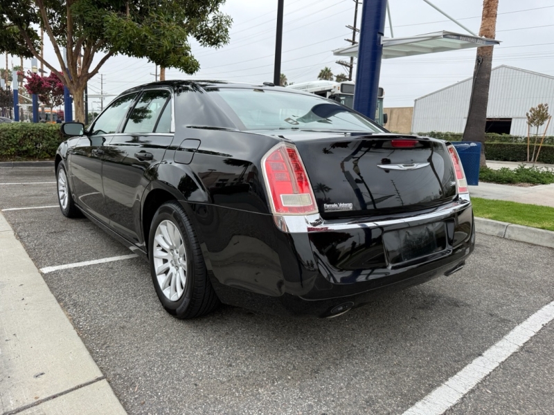 2012 Chrysler 300