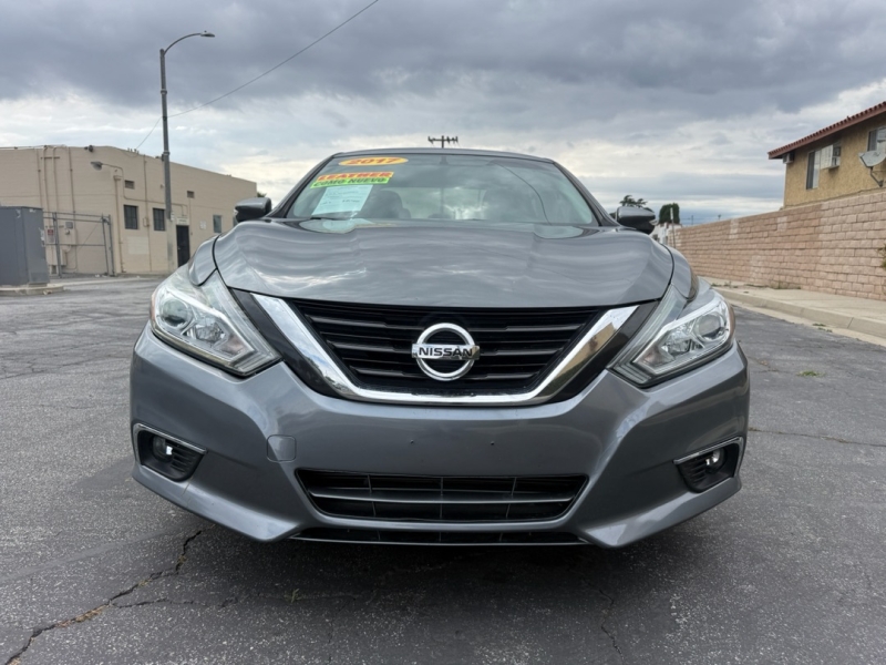 2017 Nissan Altima SL - Photo 18
