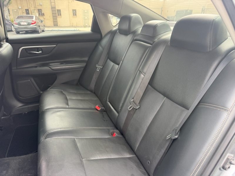 2017 Nissan Altima SL - Photo 12