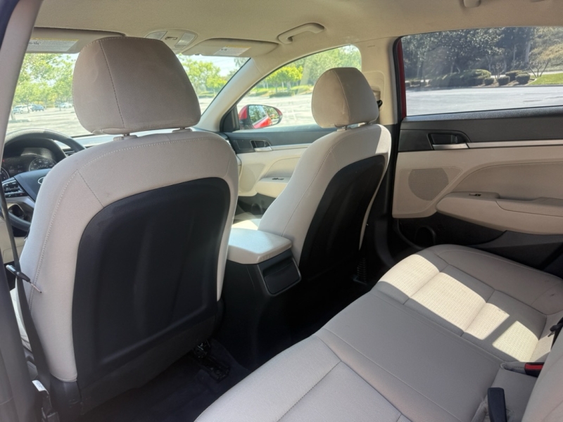 2017 Hyundai Elantra SE - Photo 8