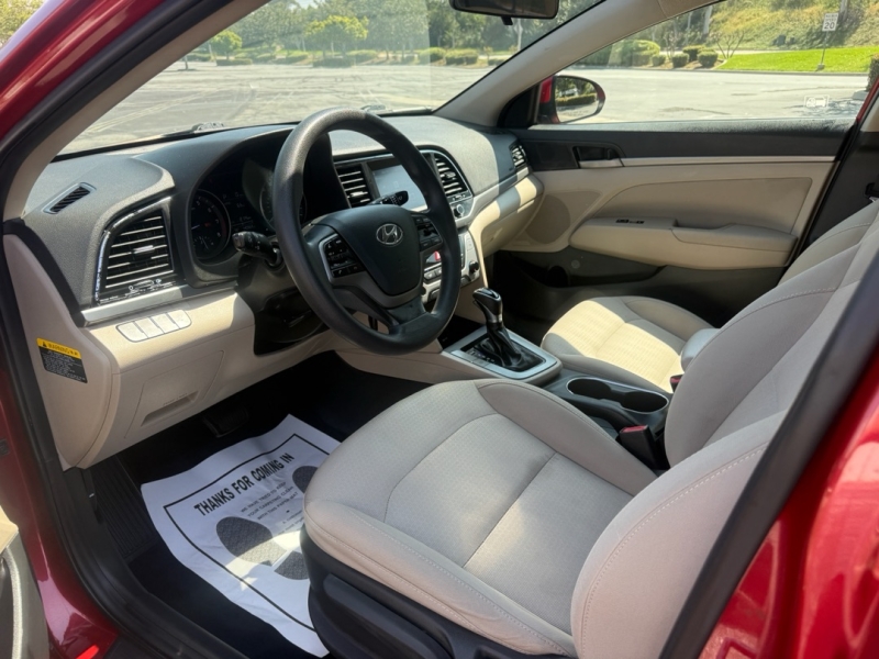2017 Hyundai Elantra SE - Photo 11