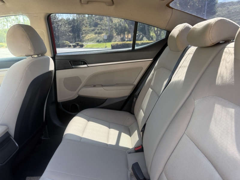 2017 Hyundai Elantra SE - Photo 9