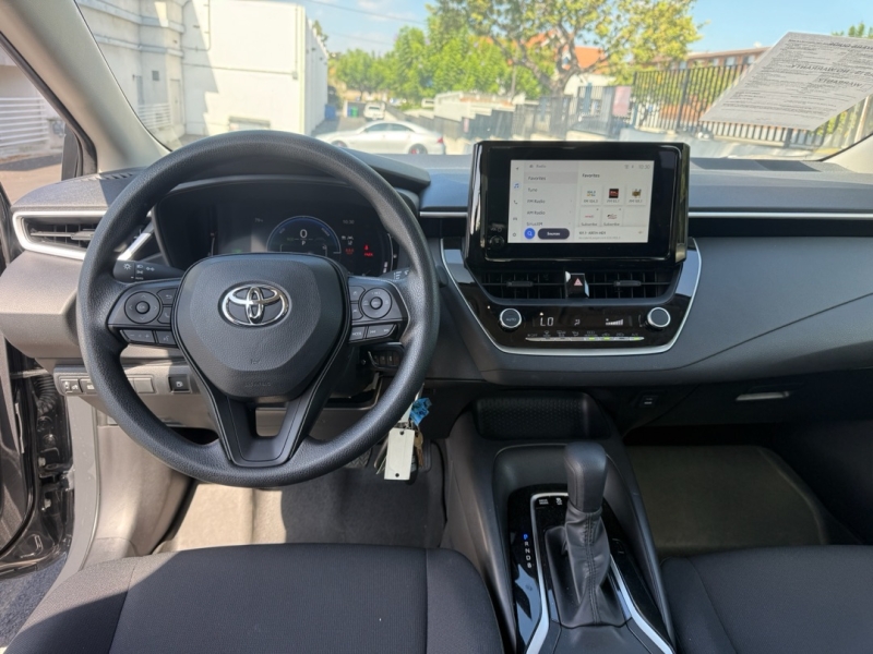 2026 Toyota Corolla LE - Photo 16