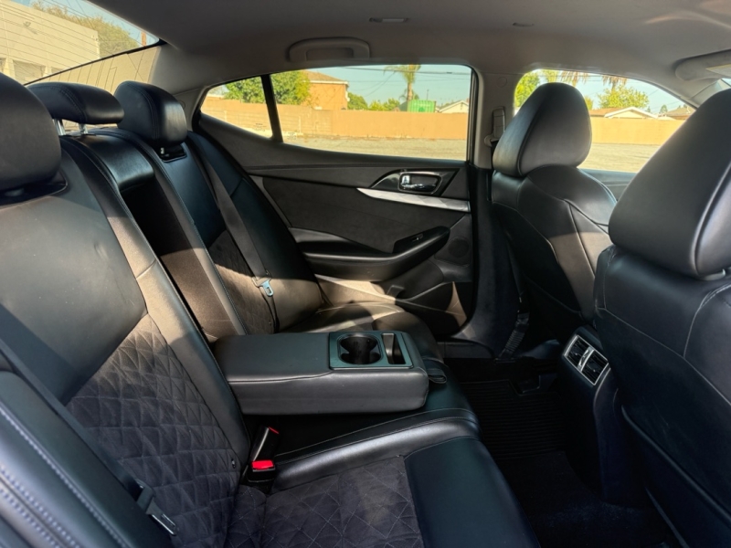 2016 Nissan Maxima SR - Photo 10