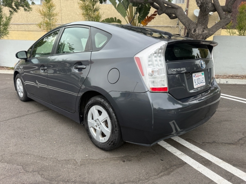 2010 Toyota Prius III - Photo 25