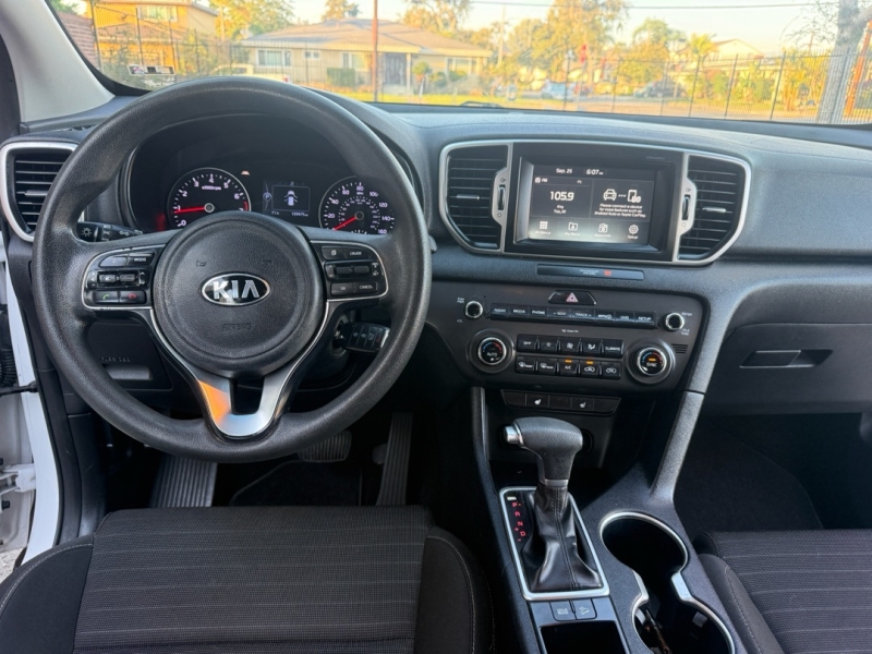2018 Kia Sportage LX - Photo 16
