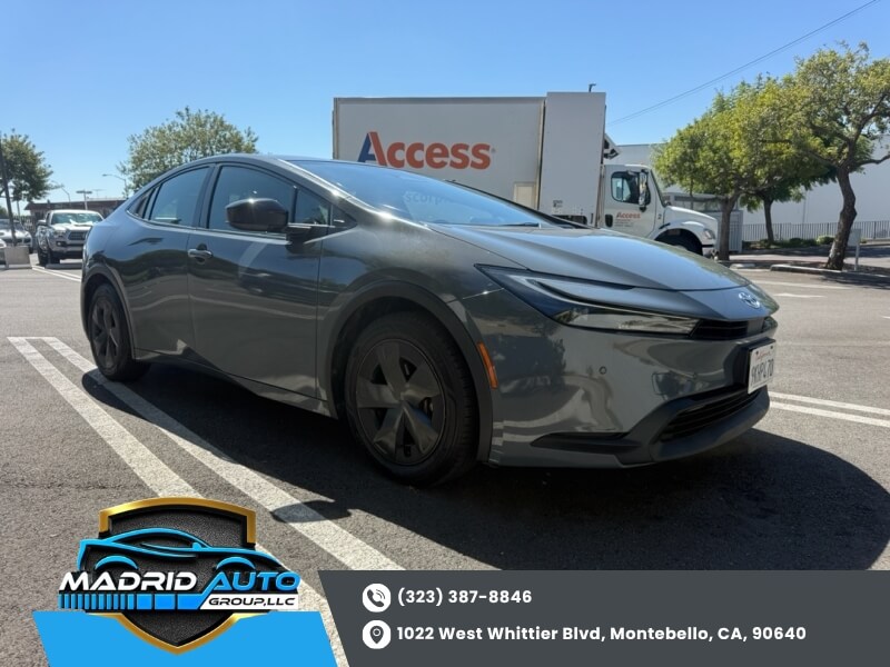 2024 Toyota Prius LE - Photo 43