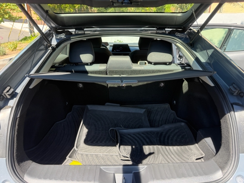2024 Toyota Prius LE - Photo 34