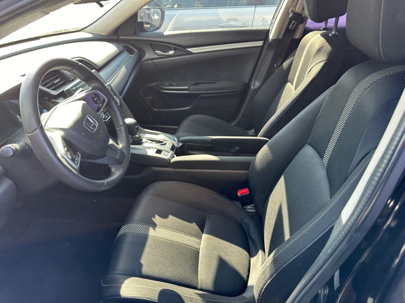 2018 Honda Civic LX's photo