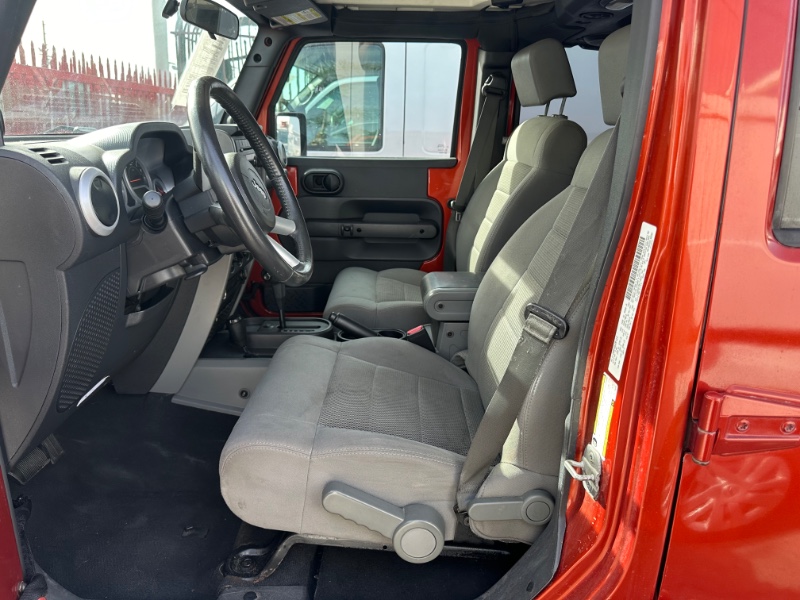 2009 Jeep Wrangler Unlimited Sahara's photo