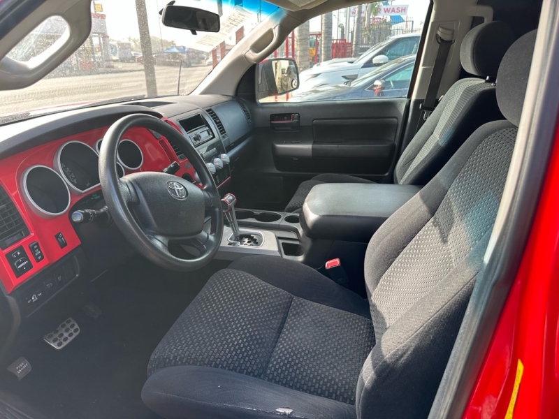 2010 Toyota Tundra Tundra Grade's photo