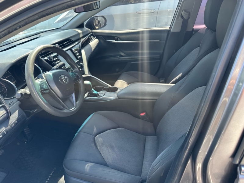 2018 Toyota Camry 2.5 Auto LE's photo