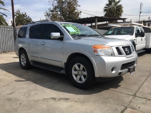 2011 Nissan Armada Photo
