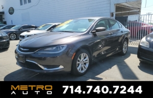 2015 Chrysler 200 Photo