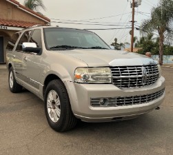 2007 Lincoln Navigator Photo