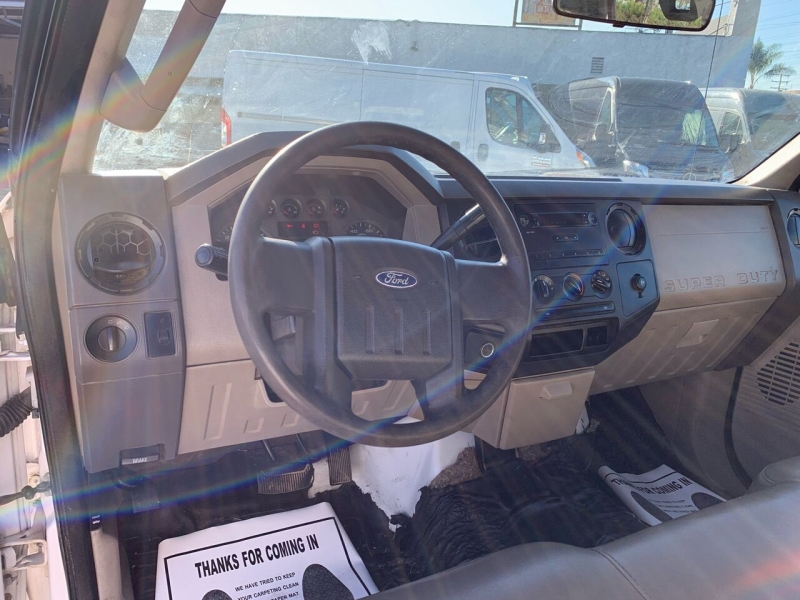 2008 Ford F-250 Super Duty XL - Photo 7