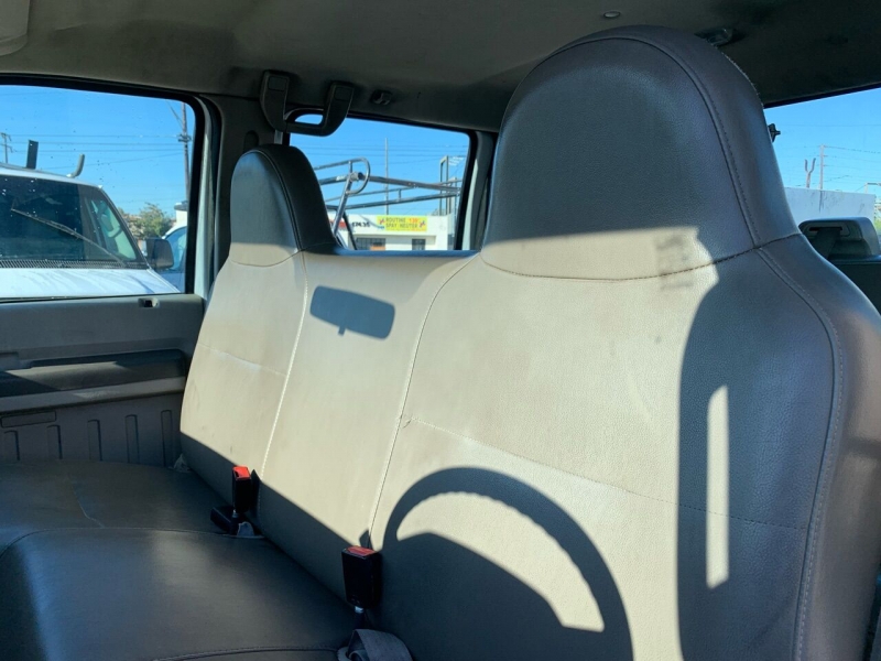 2008 Ford F-250 Super Duty XL - Photo 9