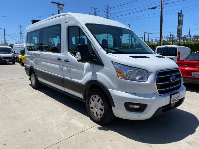 2020 Ford Transit Passenger Photo