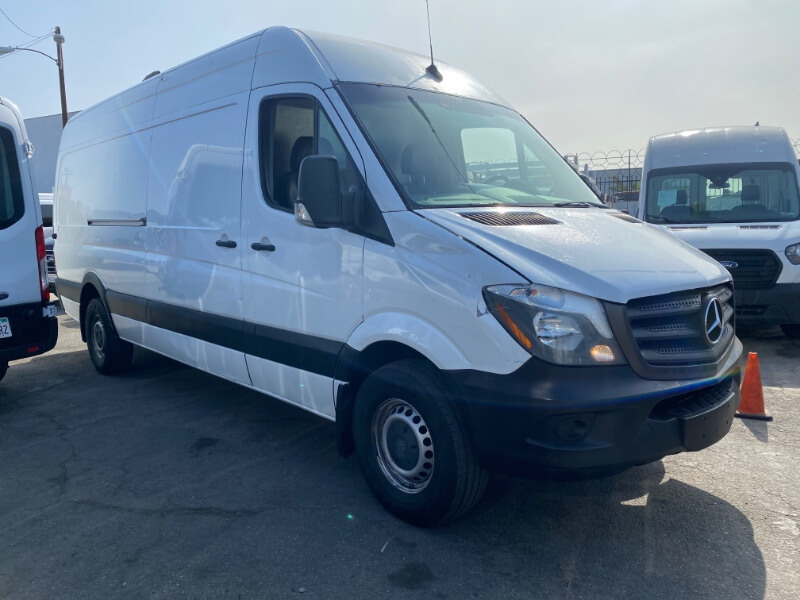 2018 Mercedes-Benz Sprinter Worker Photo