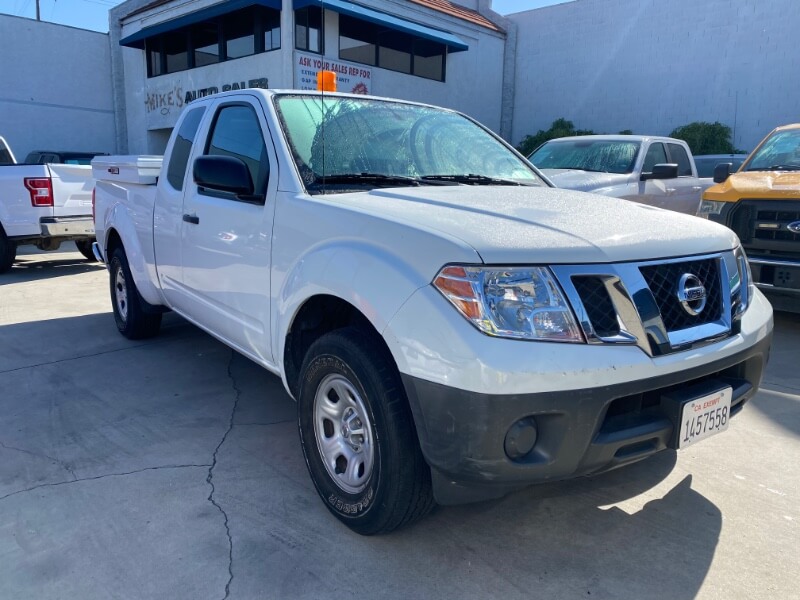 2015 Nissan Frontier Photo