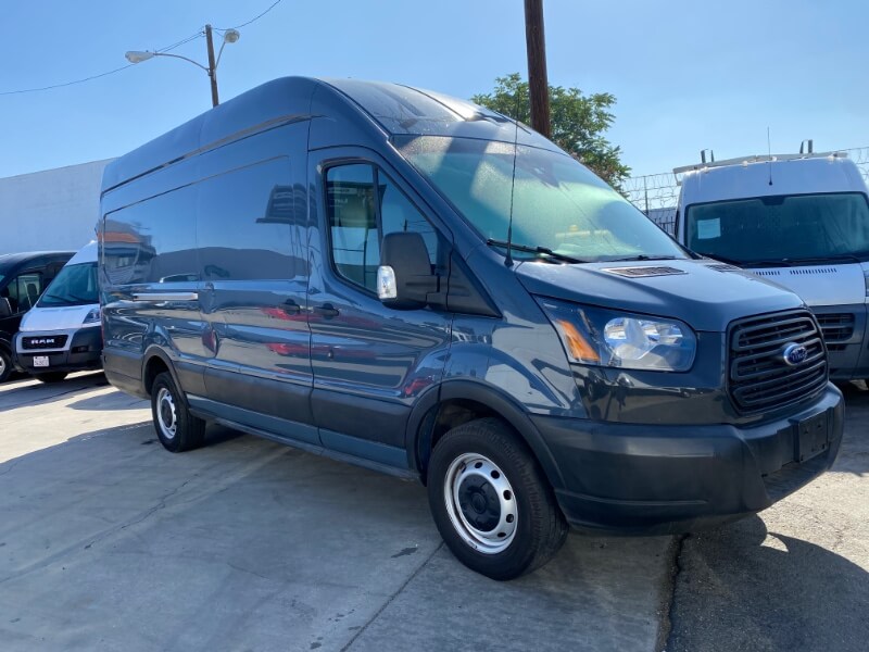 2019 Ford Transit Cargo Photo