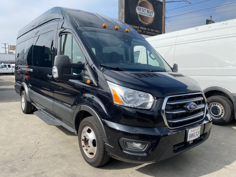 2020 Ford Transit Passenger Photo