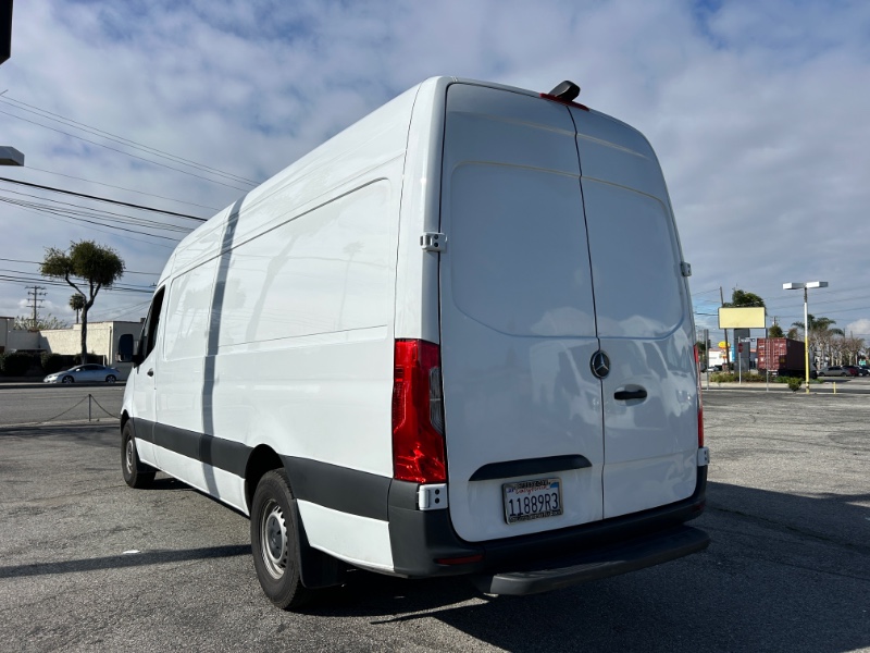 2022 Mercedes-Benz Sprinter Cargo Van Base's photo