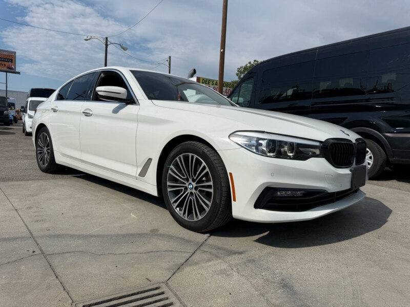 picture of 2017 BMW 5 Series