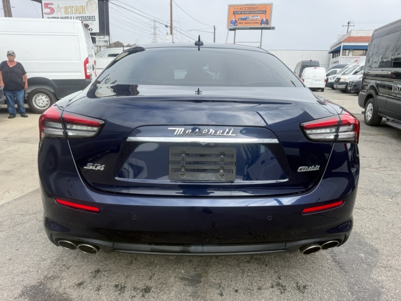 2021 Maserati Ghibli S Q4's photo