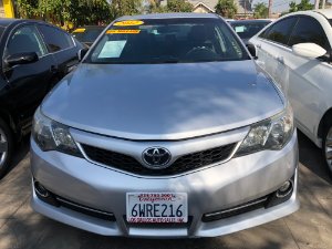 2012 Toyota Camry Photo