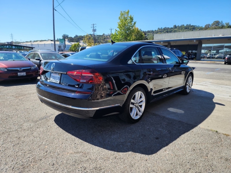 2017 Volkswagen Passat
