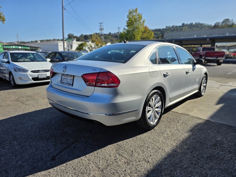2013 Volkswagen Passat