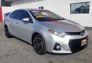2015 Toyota Corolla Photo