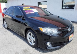 2013 Toyota Camry Photo