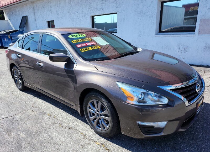 2015 Nissan Altima Photo