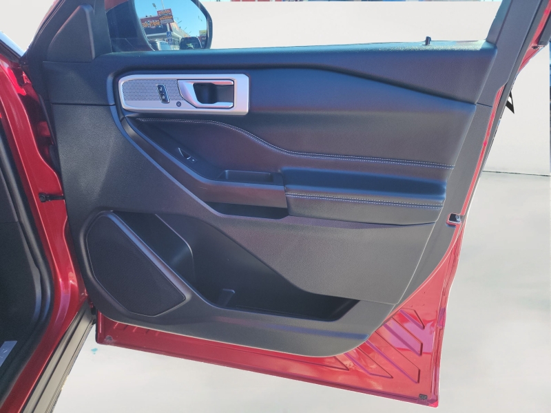 2020 Ford Explorer Limited - Photo 16