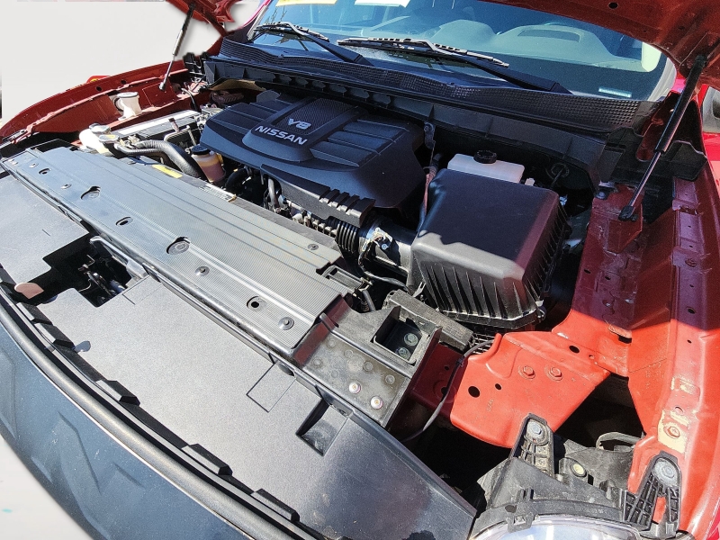 2020 Nissan Titan S - Photo 7
