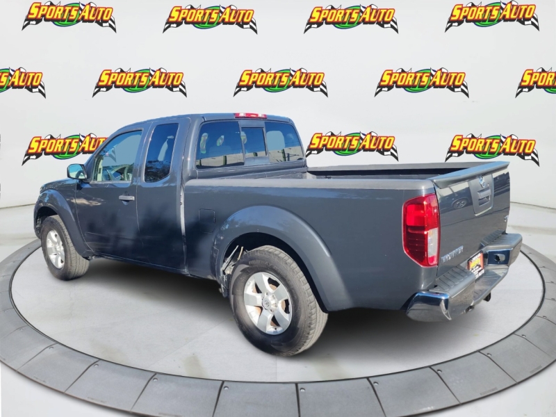 2013 Nissan Frontier SV