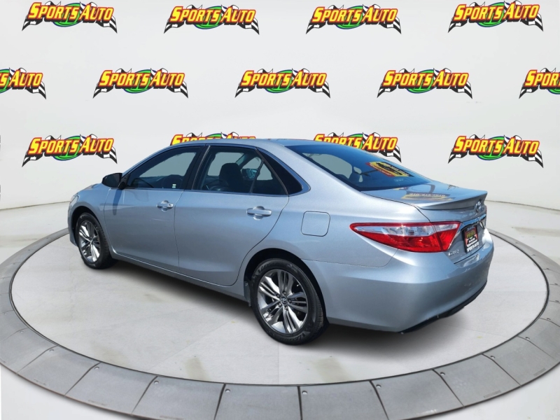 2017 Toyota Camry SE