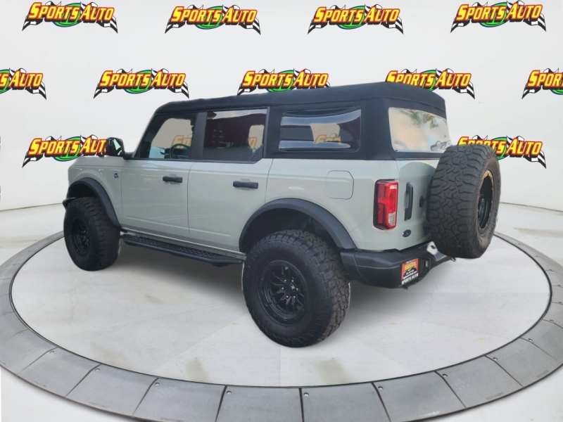 2021 Ford Bronco 4-Door