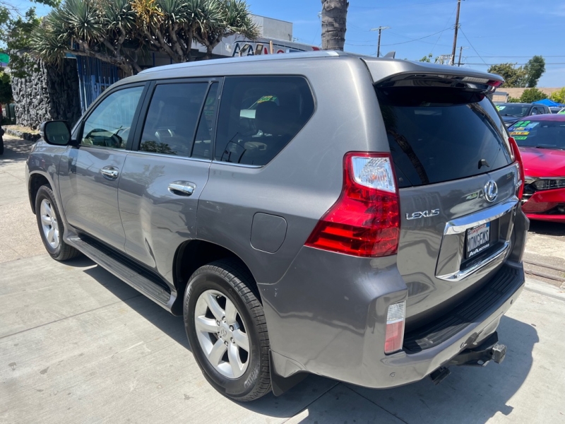 2010 Lexus GX Base - Photo 10