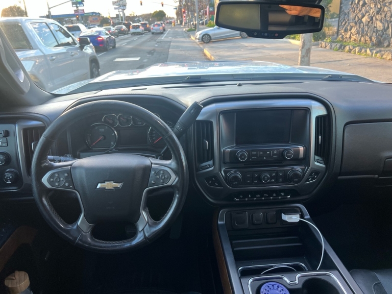 2017 Chevrolet Silverado 2500HD LTZ's photo